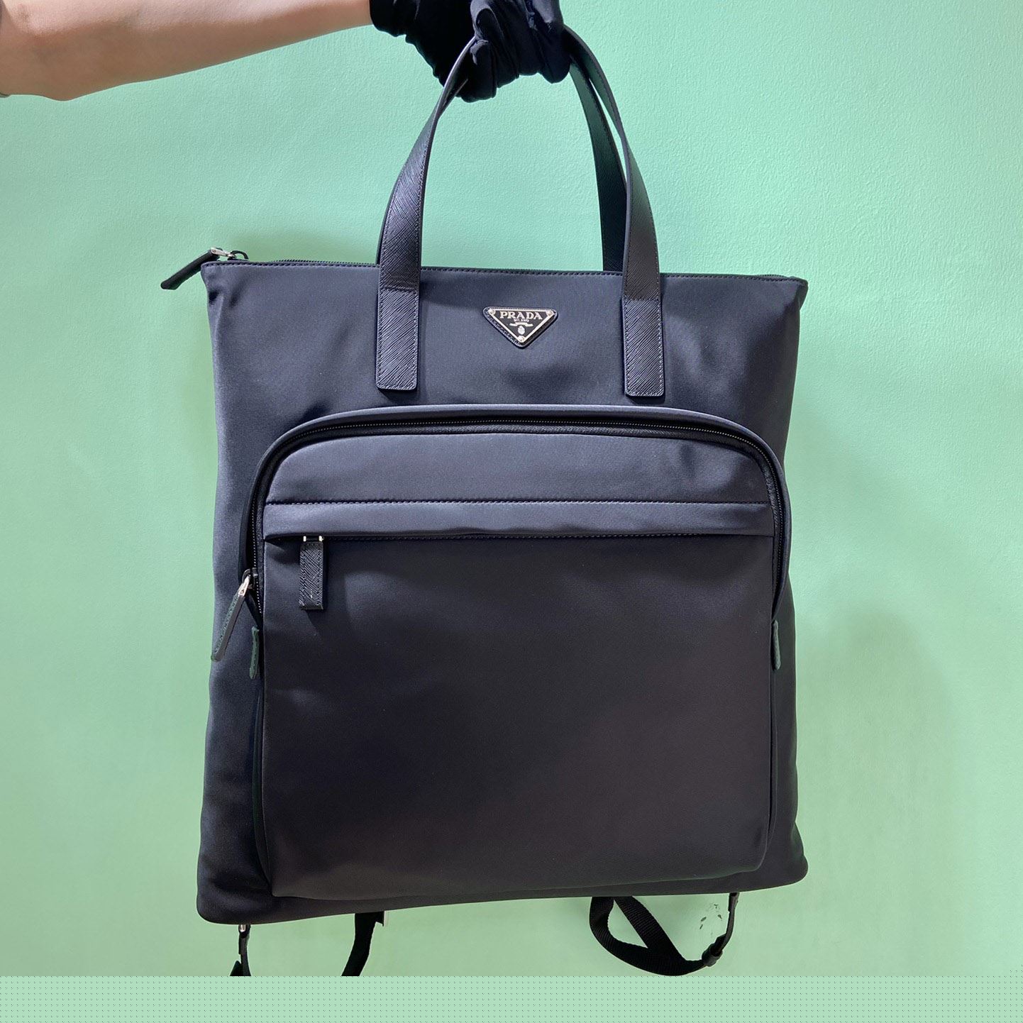 Pra*a top handle bags